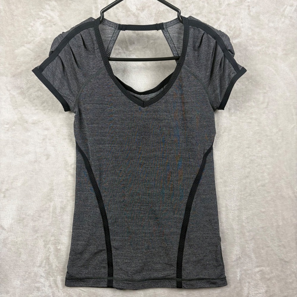 Lululemon Run Team Spirit Tech Heathered Gray Black Trim Athletic Top Women Sz 4 - Picture 3 of 9